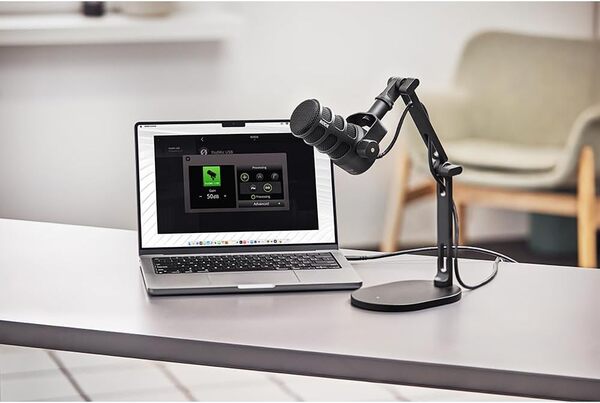 RØDE PodMic USB Microphone dynamique polyvalent de diffusion Avec connectivité XLR et USB pour les podcasts, le streaming, le jeu, la création musicale et de contenu