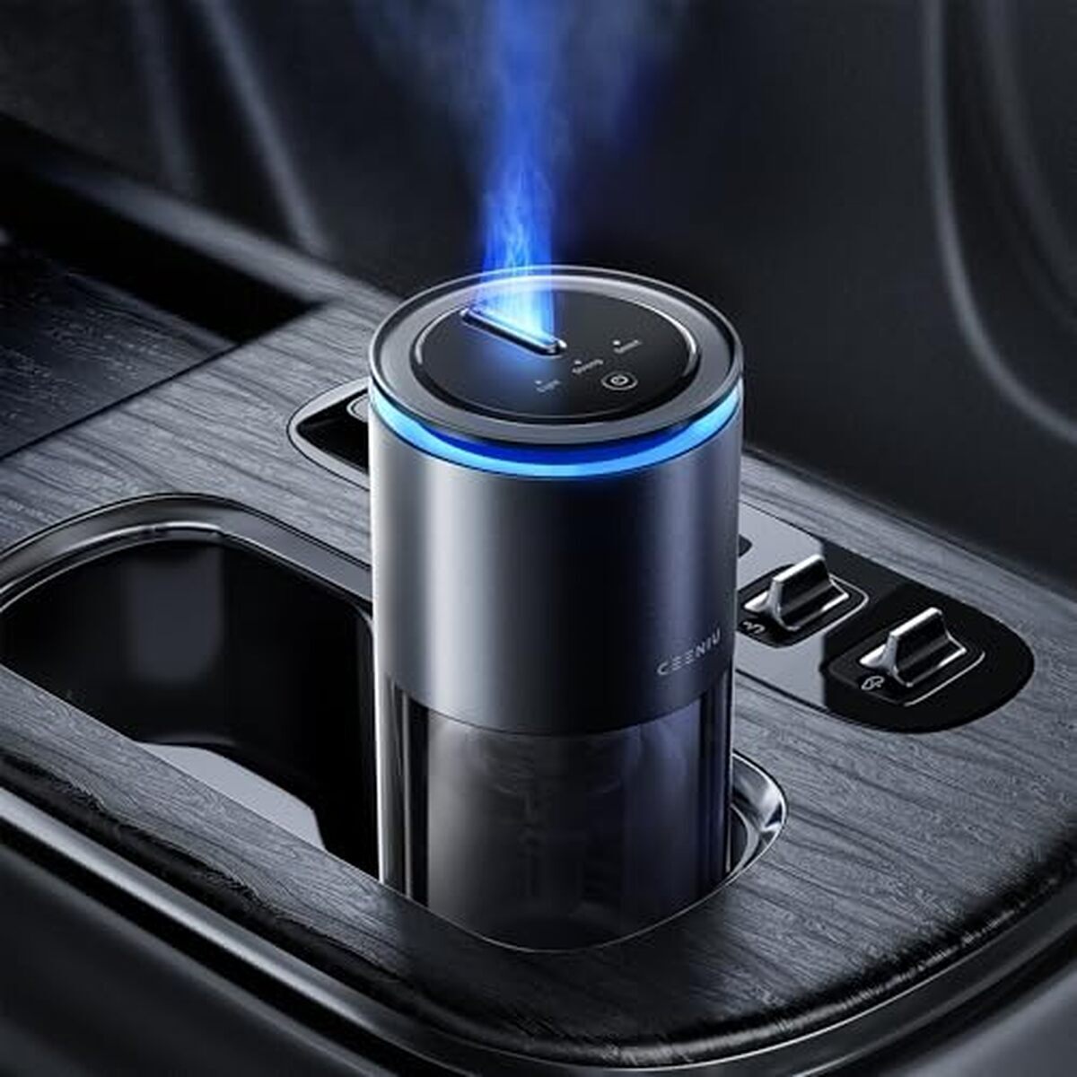 Test désodorisant voiture Ceeniu CF12 : brume ultrasonique et autonomie renforcée